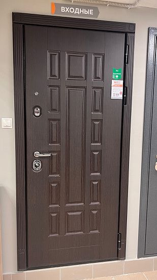 Входная дверь  