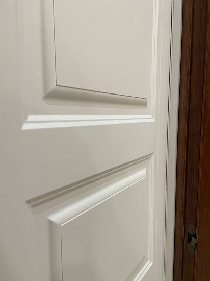 Межкомнатная дверь  